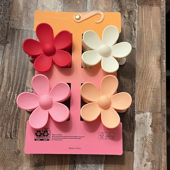 Pink Linen Hair Claw Clips set of 4 flowers NWT - Picture 6 of 6